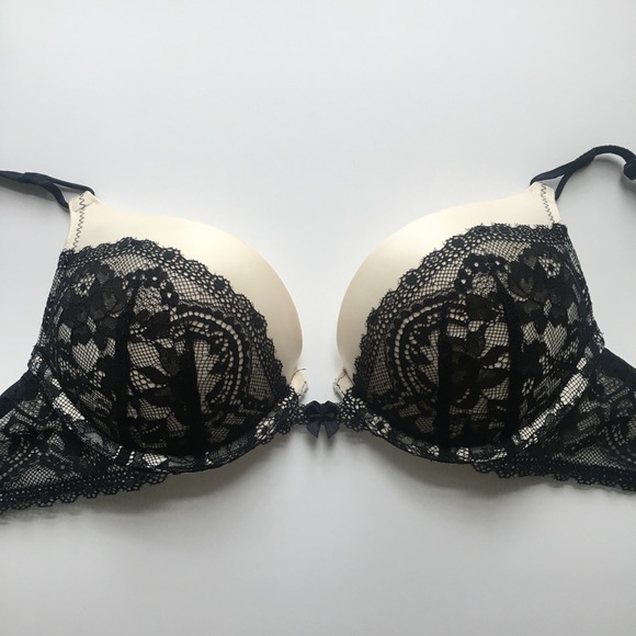 Victoria's Secret Miraculous Bombshell - Size 32B - Picture 3 of 7